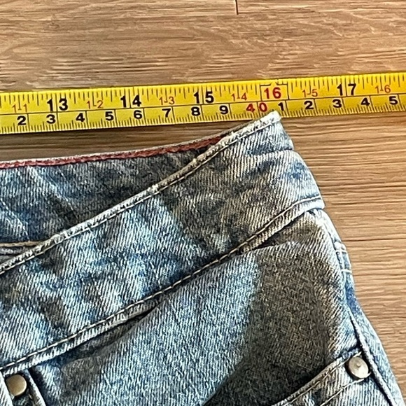 Tommy Hilfiger Women’s Capri Jeans Size 10 Medium Wash Stretch Cotton Y2K 90s - Picture 9 of 12